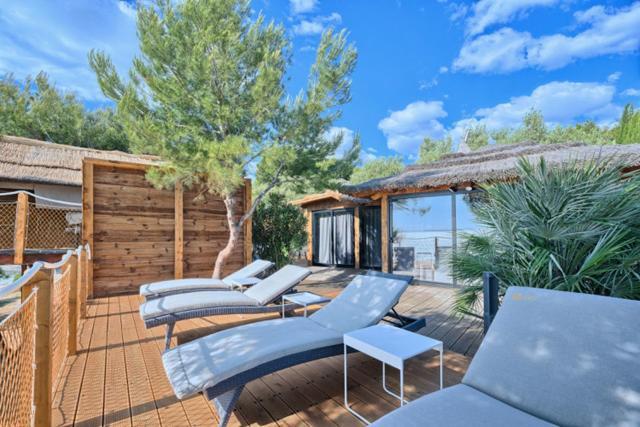 Golden Haven Luxe Bungalow Resort Murter Exterior photo